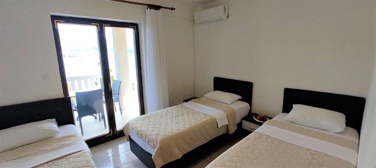 Villa Boka Sunrise Apartments Herceg Novi Exterior foto