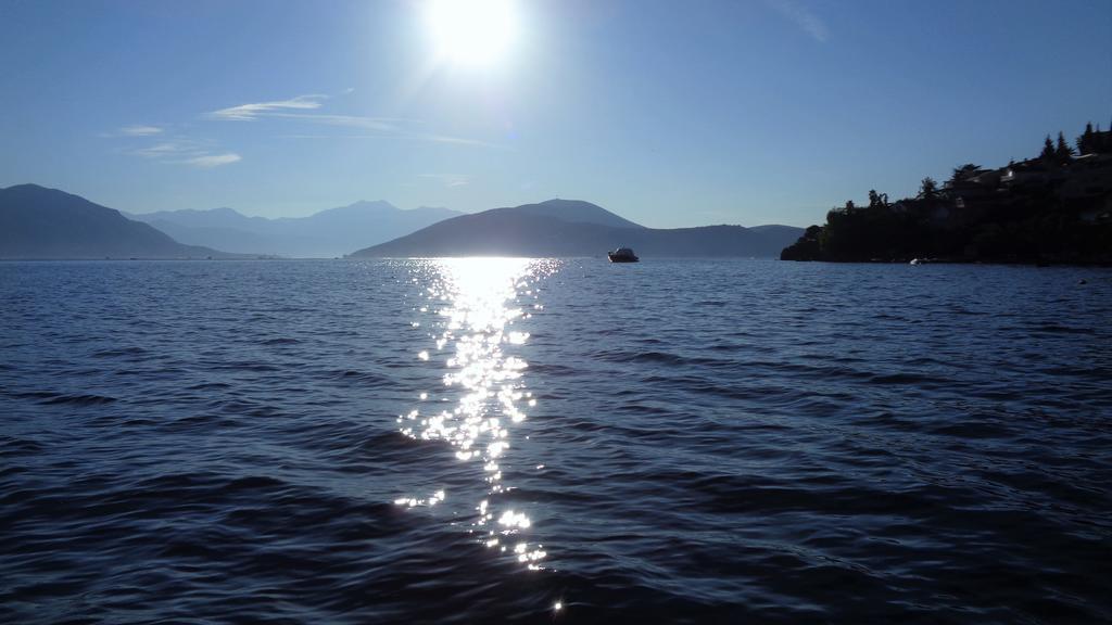 Villa Boka Sunrise Apartments Herceg Novi Exterior foto